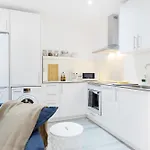 Profithome - Carine 1 La Laguna (Tenerife)